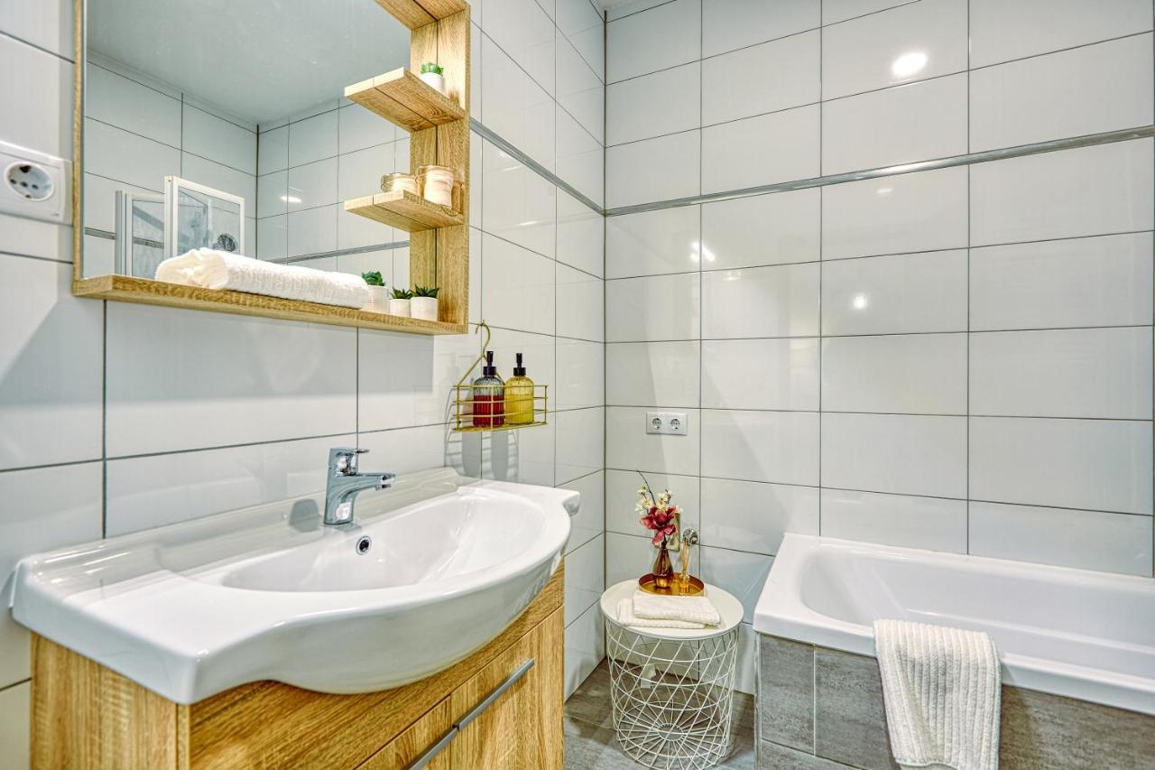 Harol Home & Bike Fertőrákos Екстериор снимка